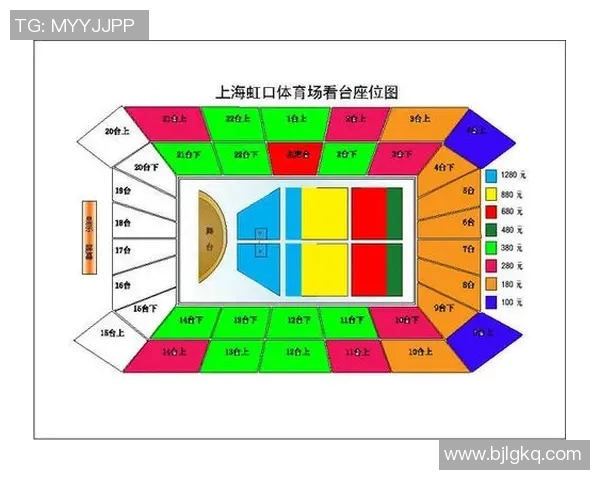 传奇22号足球明星的辉煌历程与场上风采解析