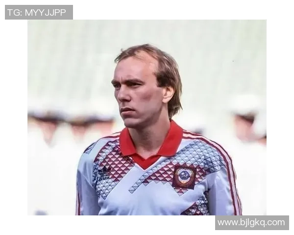 怀旧老足球明星珍贵相片回顾他们辉煌岁月与传奇瞬间