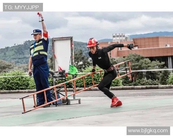 广州滑板队战术分析:深度解析其防反打法的优势与应用 广州滑板队战术分析:深度解析其防反打法的优势与应用