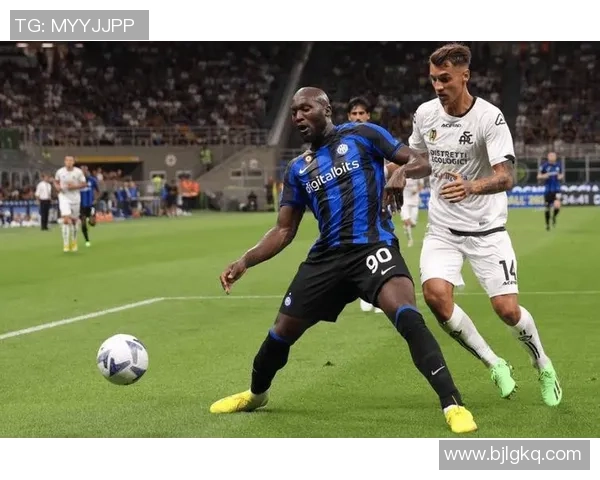 广州飞盘队防守体系解析:飞盘战术的创新与实践探讨 广州飞盘队防守体系解析:飞盘战术的创新与实践探讨