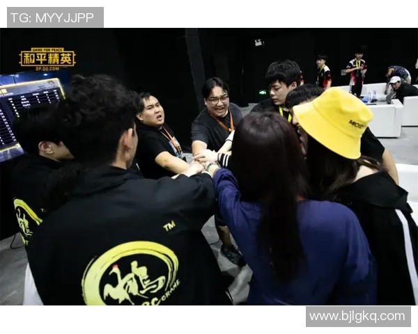 对话黄军：深入探讨和平精英职业生涯的成长与挑战