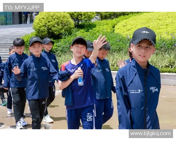 星未来足球引领青少年成长之路助力梦想与激情的完美结合