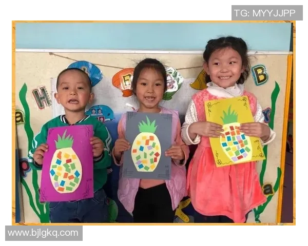 菠萝爱足球的奇妙旅程探索运动与水果的完美结合