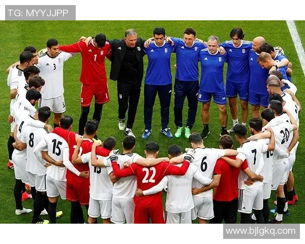 皇朝足球会崛起之路探索球队发展与球迷文化的深度融合 皇朝足球会崛起之路探索球队发展与球迷文化的深度融合