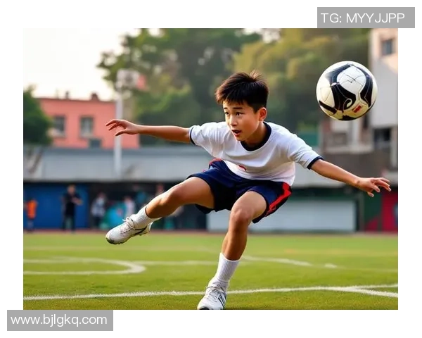 足球的多重属性探讨与文化影响分析之旅