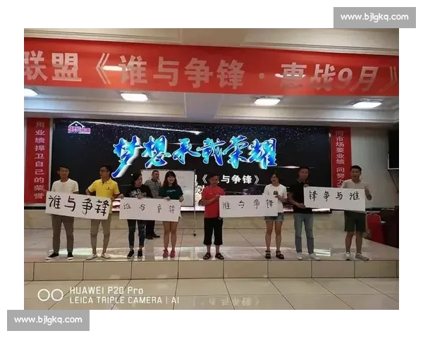 激情水域争锋泳池接力巅峰对决团队协作与速度极限的荣耀之战精彩